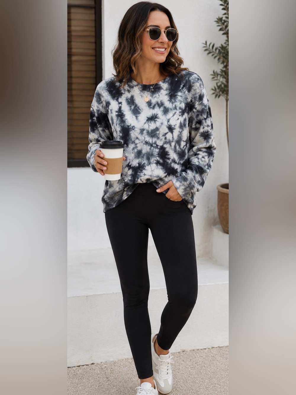 227 C&C California Tie Dye Sweatshirt Medium Black Gray Lightweight Pullover